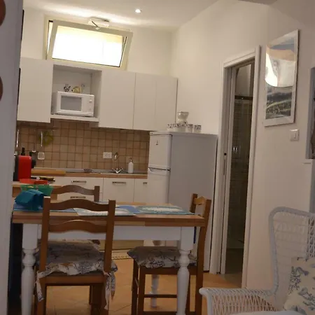 Salu' Apartment *